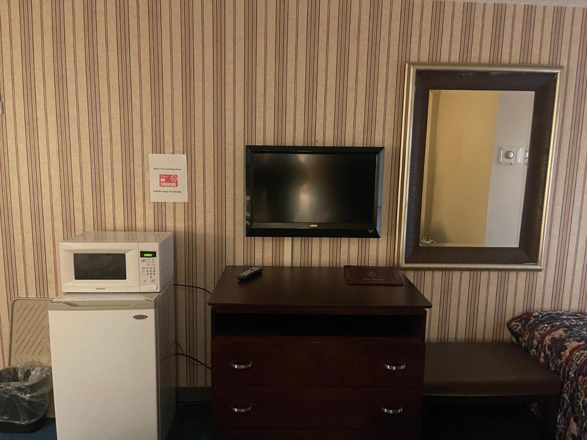 Dollinger'S Motor Inn Albion Buitenkant foto