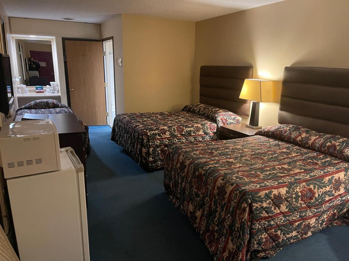 Dollinger'S Motor Inn Albion Buitenkant foto