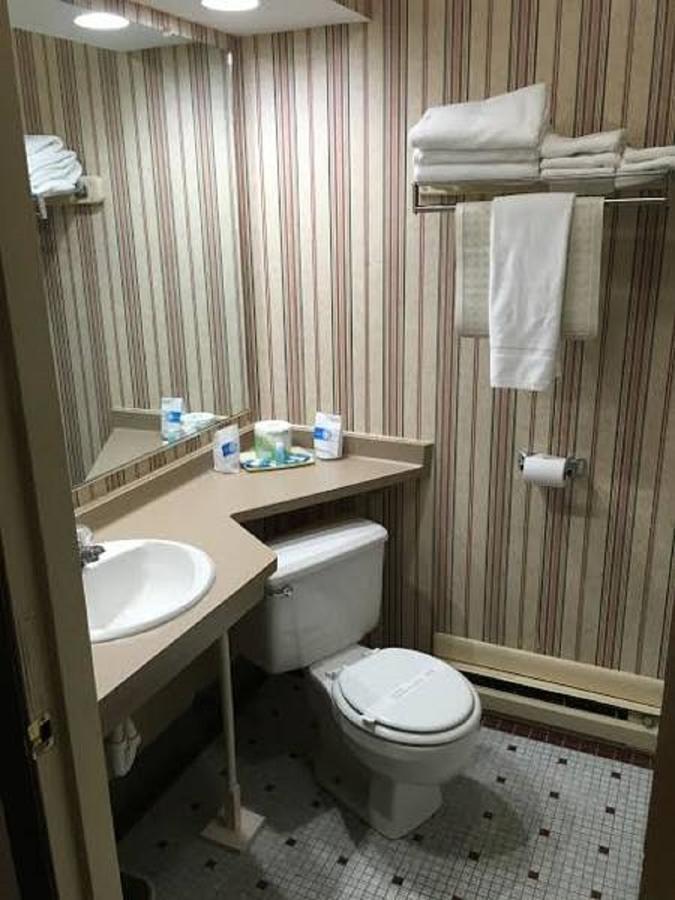 Dollinger'S Motor Inn Albion Buitenkant foto